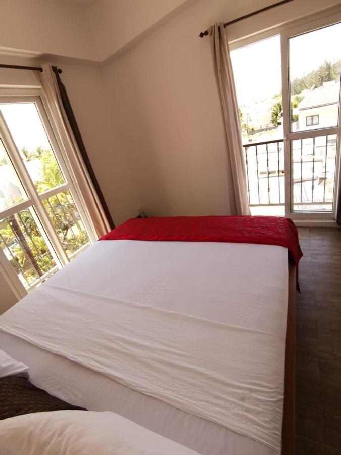 Rayon Vert Bleuphorie Beach Apartment Flic en Flac Экстерьер фото
